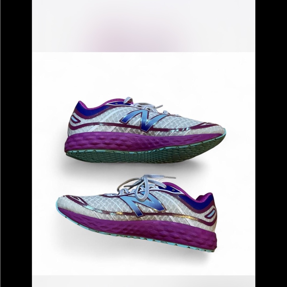 New Balance White and Purple fresh foam running Shoes‎